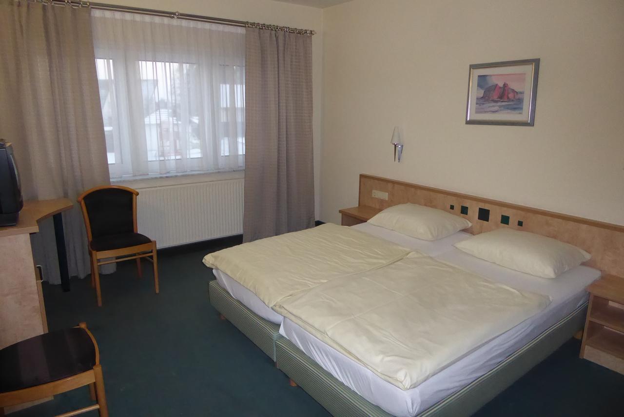 Hotel Ring Park Бухен Экстерьер фото