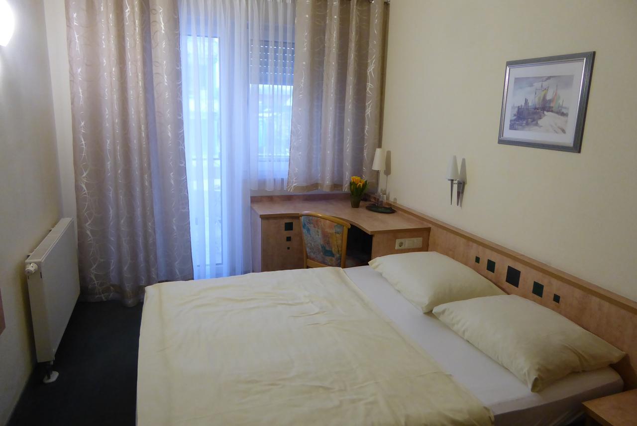 Hotel Ring Park Бухен Экстерьер фото